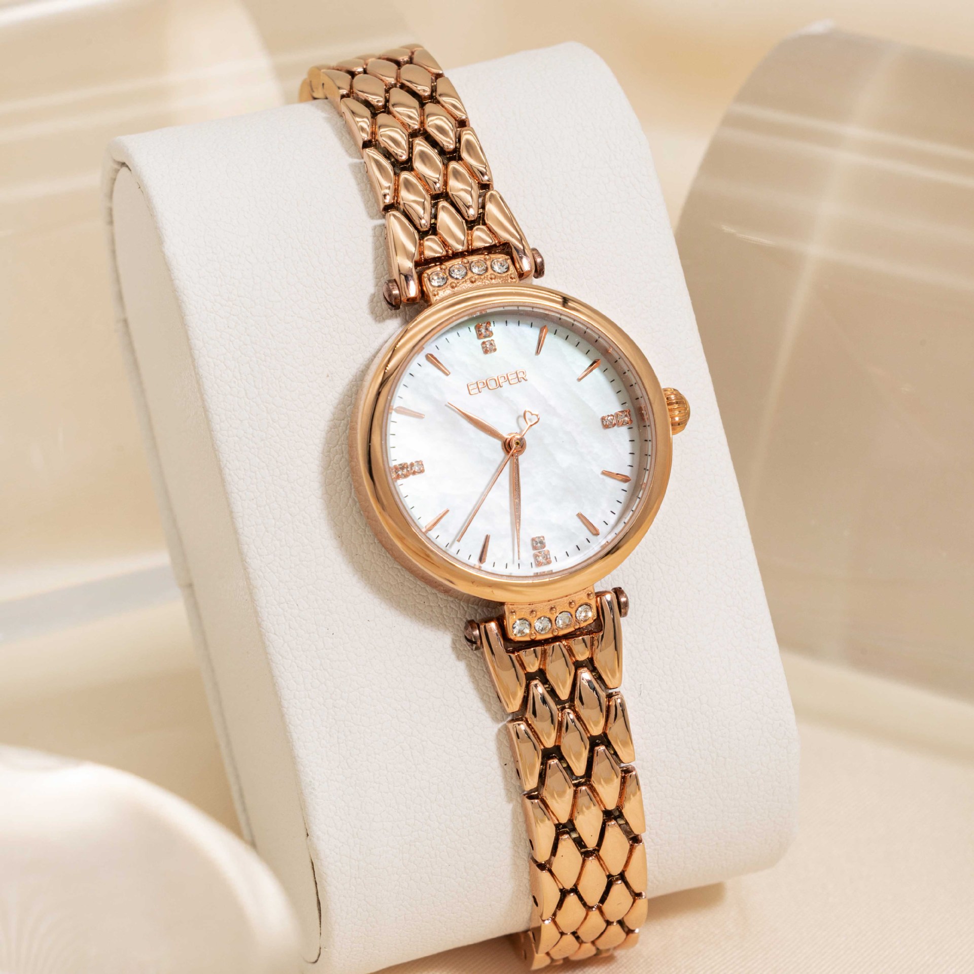 New stylish and luxurious watc - Luxury Watch Values review and price